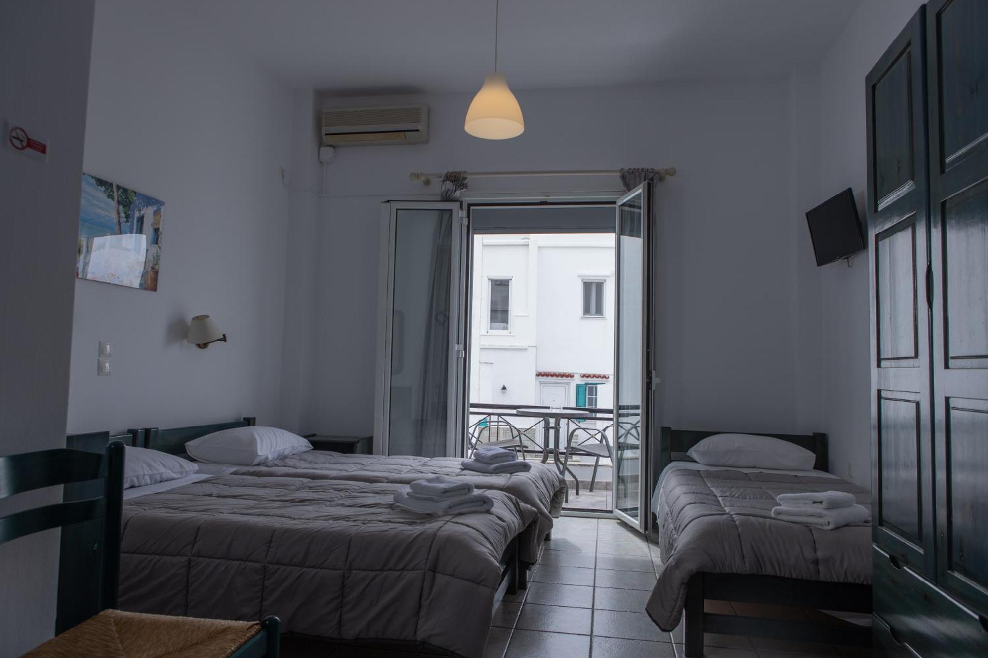 Soula Rooms Tinos Екстер'єр фото