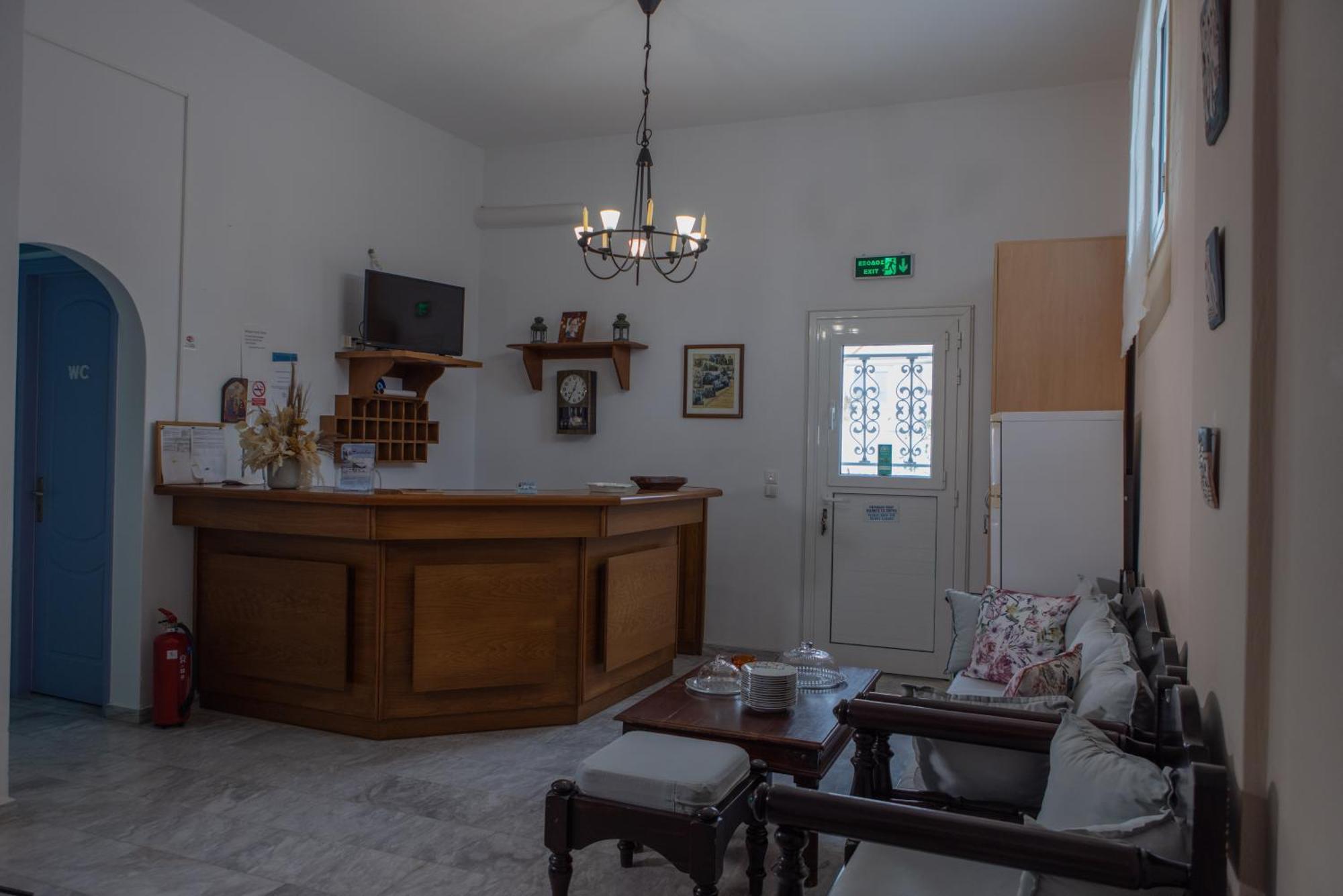 Soula Rooms Tinos Екстер'єр фото